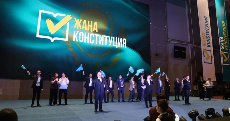 Оралда 4000 жастың үні жаңғырды: референдумды қолдауға арналған форум ел назарын аударды