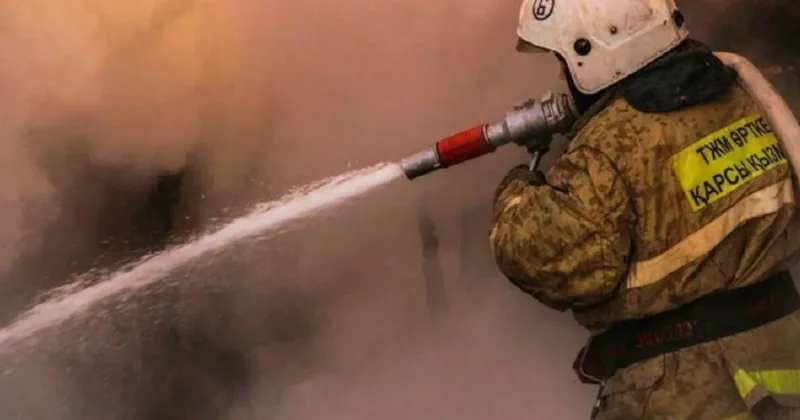 Құтқарушылар ​Маңғыстауда газ кен орнындағы апатты жоюда
