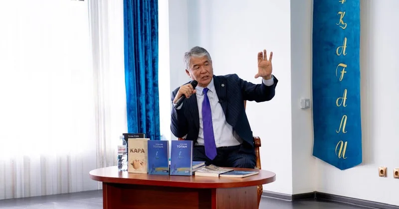 Әуезовті әспеттеп, Айтматовты ардақтаған...