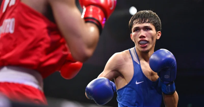 Боксшы Санжар Тәшкенбай нокдаун алып, Азия чемпионатында жеңіліп қалды