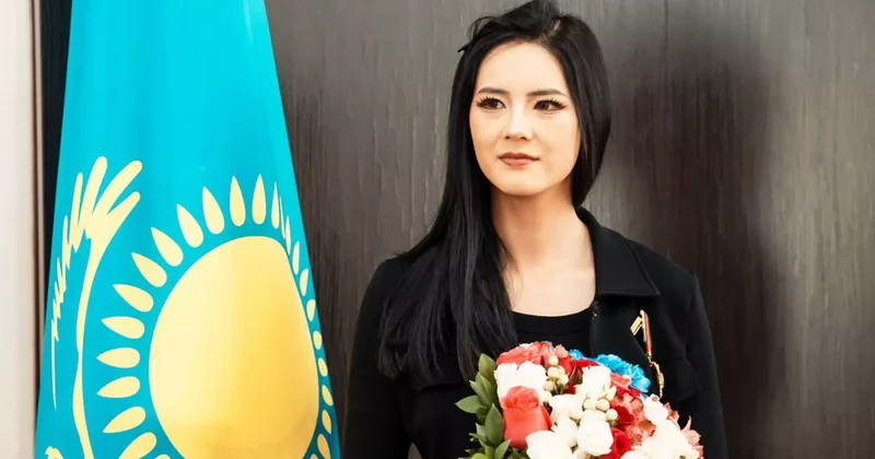 Тоқаев Қазақстанды танытқан қытайлық блогерді марапаттады