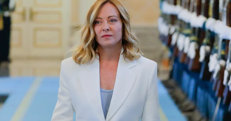 Италия премьер министрі Қатарға барады