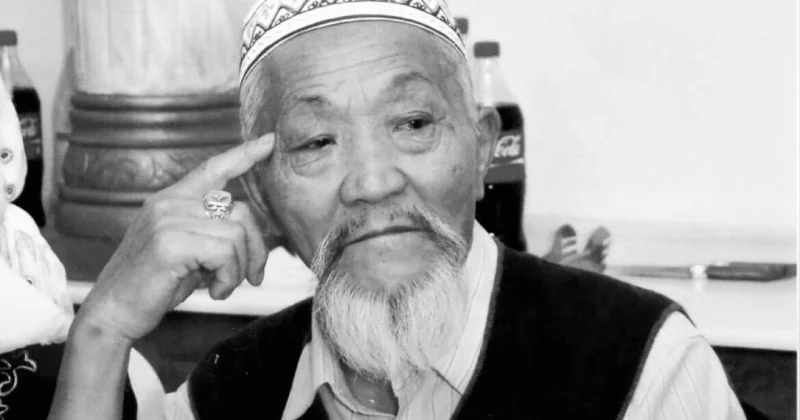 Ақын, қоғам қайраткері Зуқай Шәрбақынұлы өмірден өтті