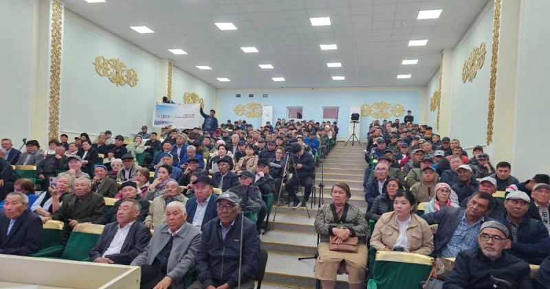 Индер көлінен тұз өндіру бойынша қоғамдық тыңдаулар өткір шиеленіс жағдайында өтті