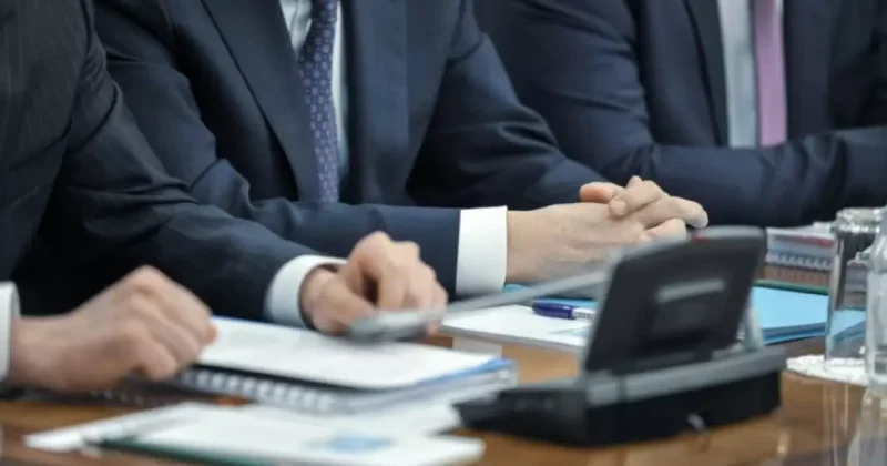 Степногорскте аурухана құрылысына бақылау жасамаған 2 шенеунік жауапқа тартылды