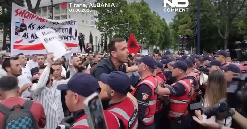 Албания: Трамппен байланысты курортқа қарсы наразылық жалғасуда