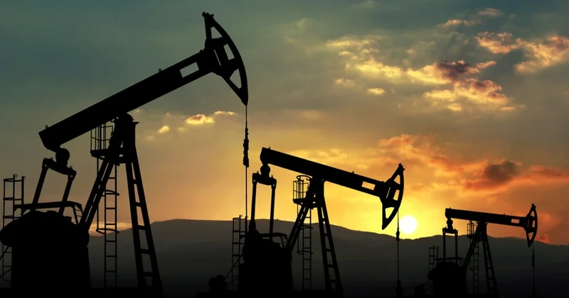 Страны ОПЕК+ второй месяц подряд сохраняют уровень добычи нефти