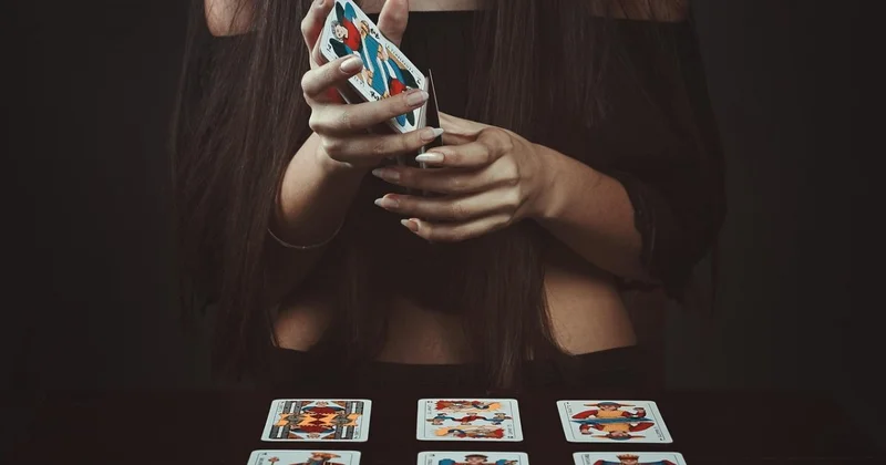 “Битва экстрасенсов” в Алматы? В сети обсуждают загадочное шоу