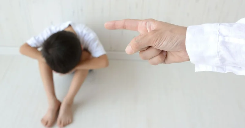 Ударила ребенка: полмиллиона тенге требовали с жительницы Шымкента