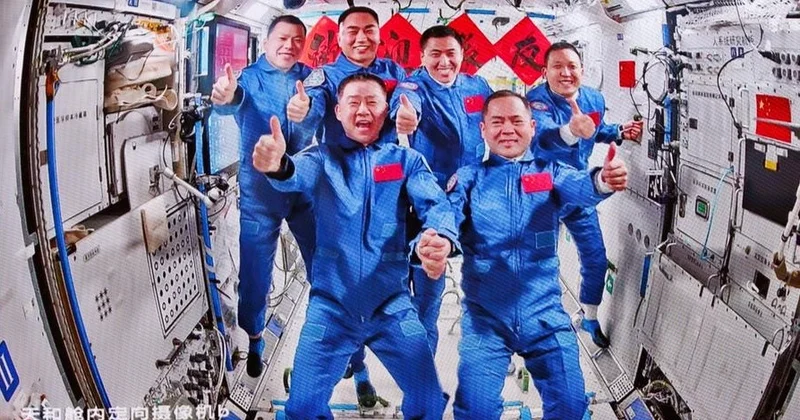 Ғарышта тамақты түтінсіз пісіру технологиясы сынақтан өтті