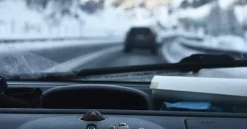 Екі өңірде ауа райының қолайсыздығына байланысты көлік қозғалысы шектелді