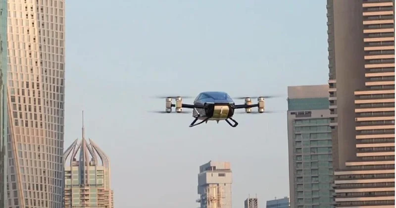 Массовое производство летающих автомобилей запустили в Китае