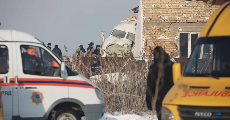 Крушение самолёта Bek Air: адвокат потребовал возбудить дело против работников аэропорта Алматы