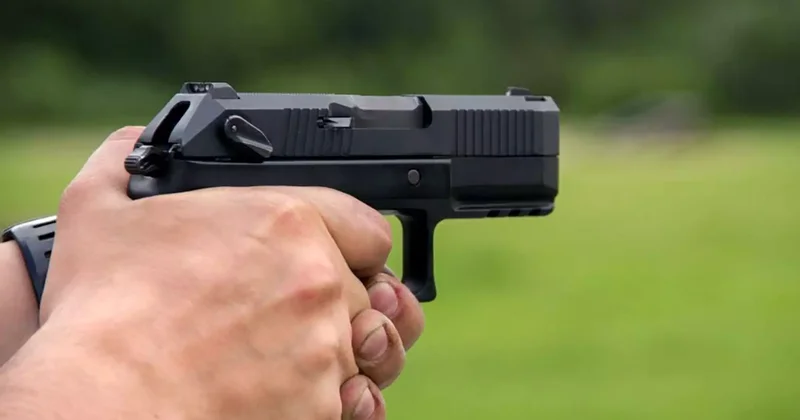 Түркістан облысында атыс болып, 17 жастағы бозбала көз жұмды