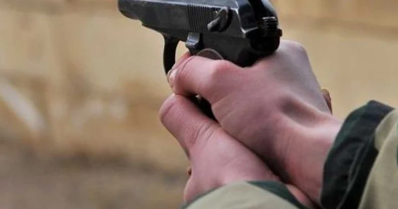 Түлкібастағы атыс: 17 жастағы жігіт көз жұмды, үш адам ауруханада