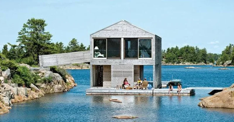 Су үстіне салынған үйлер