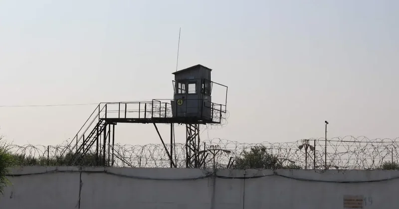 Заключённому добавили срок за пропаганду терроризма из исправительного учреждения в Семее