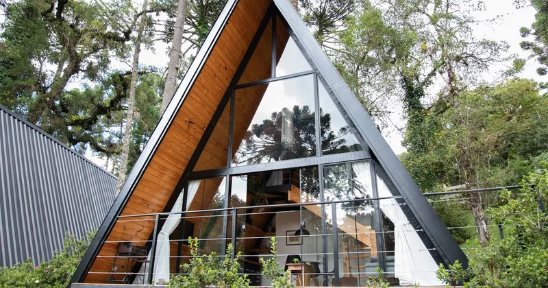 Сдавала несуществующие домики для отдыха: астанчанку подозревают в мошенничестве