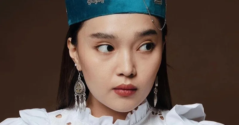 Ай сайын құрбандық шалып, медитация жасау : Айжұлдыз Адайбекова көз тиюден қалай сақтанатынын айтты