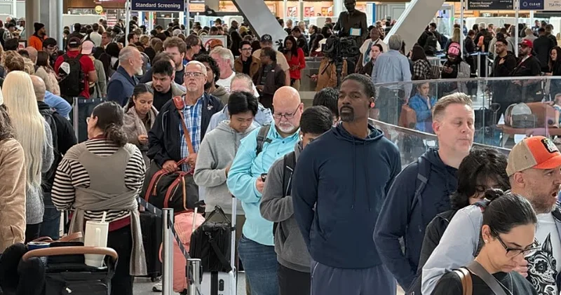 АҚШ та шатдаун салдарынан әуе рейстері тоқтатылып, кешіктірілуде