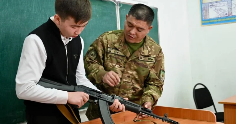 Қазақстанда АӘД ережелері жаңартылды: армия әскерге шақырылушылардың дайындығын күшейтуде
