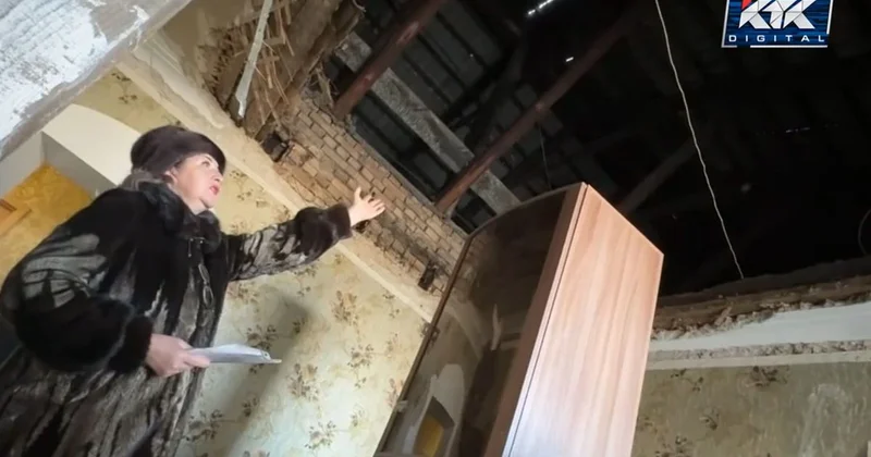 Надо, чтобы случилась беда? : крыша рухнула у трехэтажки в Семее (видео)