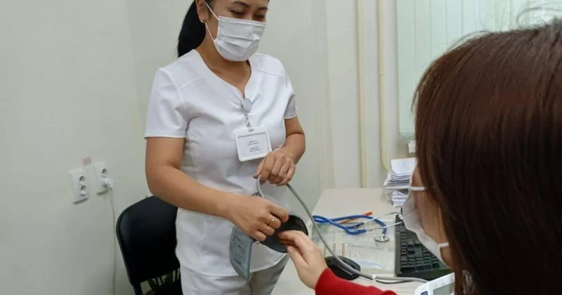 Беременным астанчанкам будут бесплатно выдавать противовирусные препараты