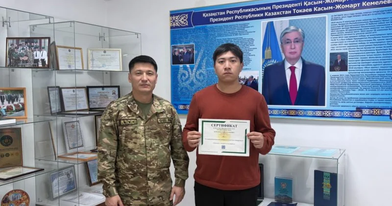 Әскерилерге білім грантын табыс етті