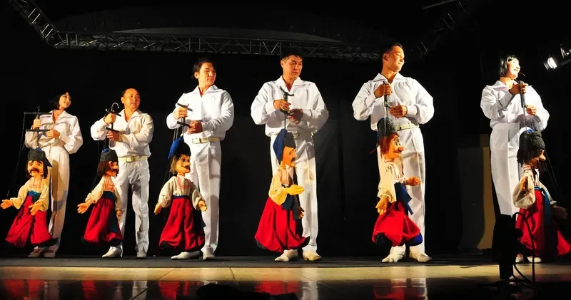 Алматы қаласының Мемлекеттік қуыршақ театрына академиялық мәртебе берілді