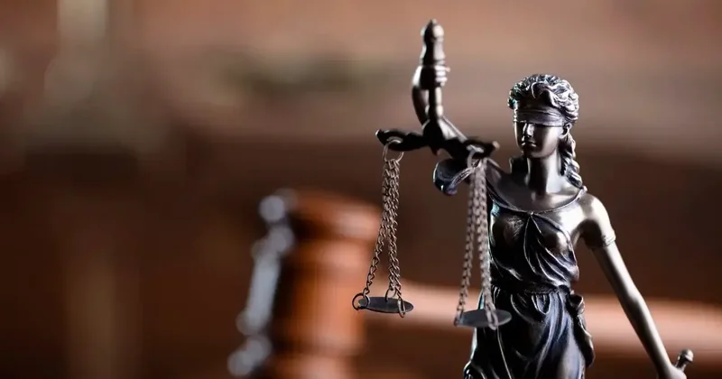 Убил женщину и выбросил тело на мусорку: несовершеннолетнему вынесли приговор в Шымкенте