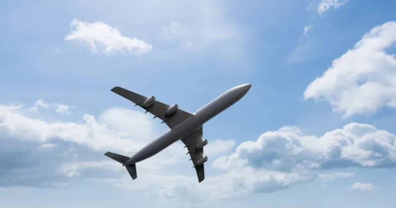 Ұшақта 413 адам болған: Тайландқа бағыт алған ұшақтан өрт шықты