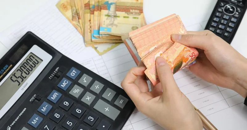 Десятки судебных исполнителей не платили налоги в Астане