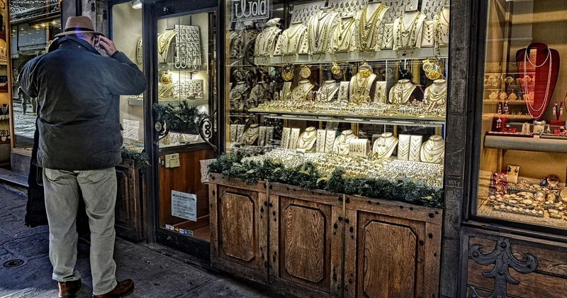 Ограбление по новозеландски: мужчину обвинили в том, что он проглотил яйцо Фаберже стоимостью около 20 тыс. долларов