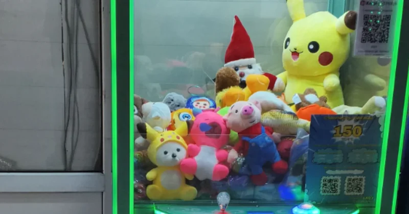 В Казахстане бьют тревогу из за автоматов с игрушками для детей