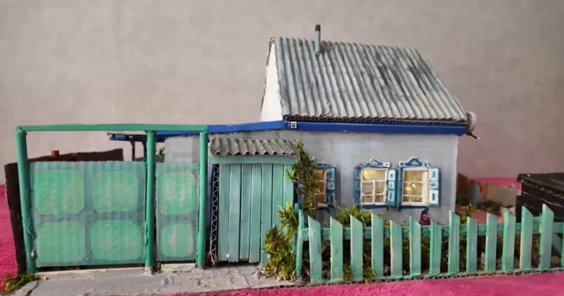 СҚО да шебер оқушы шағын макет жасайды