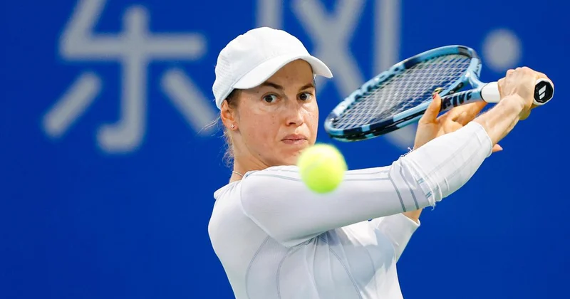 Юлия Путинцева пробилась во второй круг первого турнира в сезоне