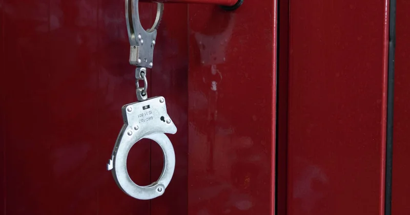 Есірткі саудасынан түскен пайдаға отбасылық мейрамхана салғандар қамауға алынды