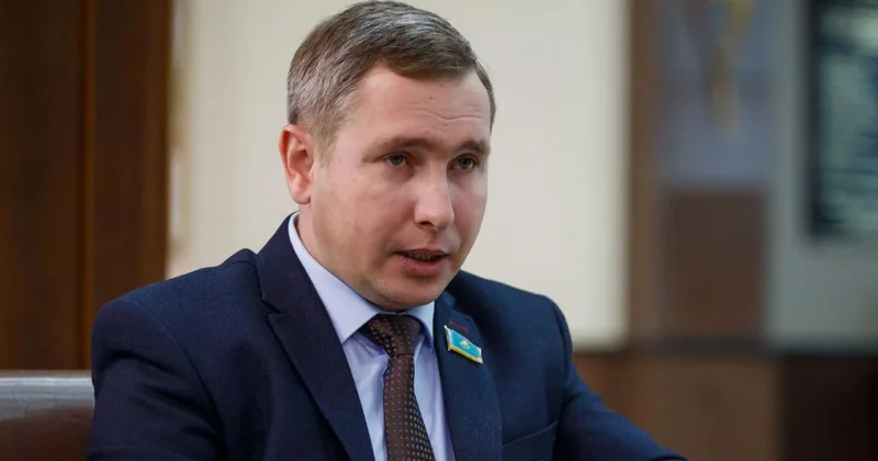 Геннадий Шиповских: Елімізді ірі көлік хабына айналдыру стратегиялық мақсат