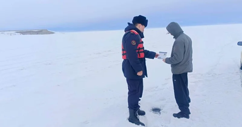 ШҚО құтқарушылары мұз астына құлап кеткен жағдайда не істеу керектігін түсіндірді