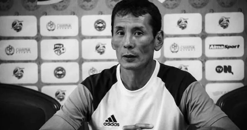 Умер бывший футболист сборной Казахстана Марат Есмуратов