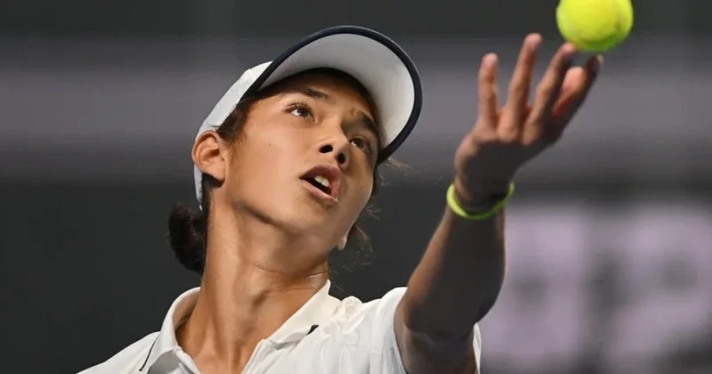 Жас теннисші Әмір Омарханов Тунистегі турнирдің ширек финалына шықты