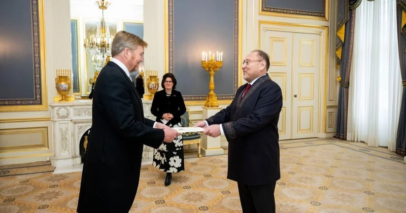 Қазақстан Елшісі Нидерланд Короліне сенім грамоталарын тапсырды