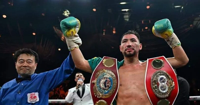 Жәнібек Әлімханұлы WBO рейтингісінде әлі көш бастап тұр