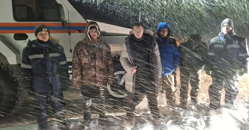 Попали в снежную ловушку