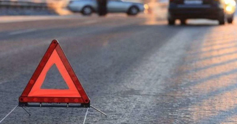 Алматыда ірі жол апаты болды: Такси жүргізушісінің жүрегі тоқтап қалған