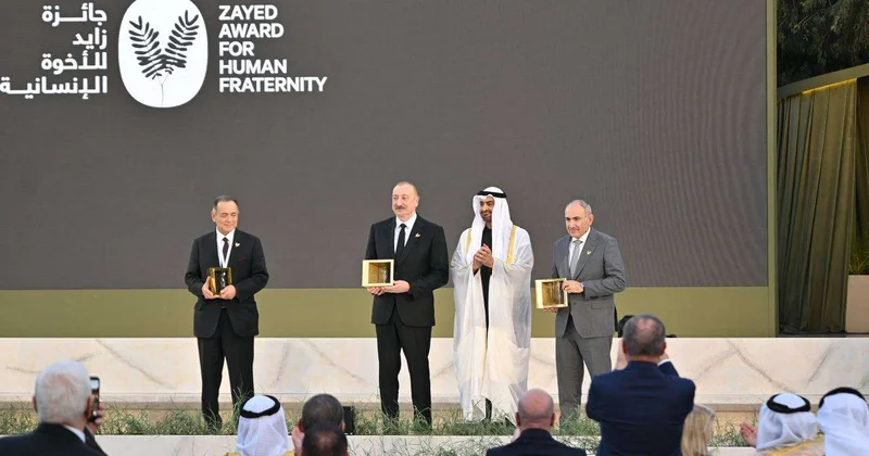 Токаев поздравил Алиева и Пашиняна с присуждением им премии За человеческое братство