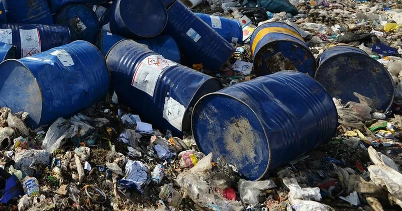 Жамбыл облысында қауіпті қалдықтармен жұмыс істеу кезінде заңбұзушылықтар анықталды