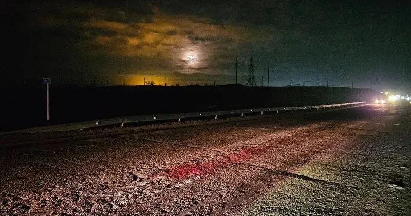 Алматы маңында жүк көлігі ер адамды қағып кеткен