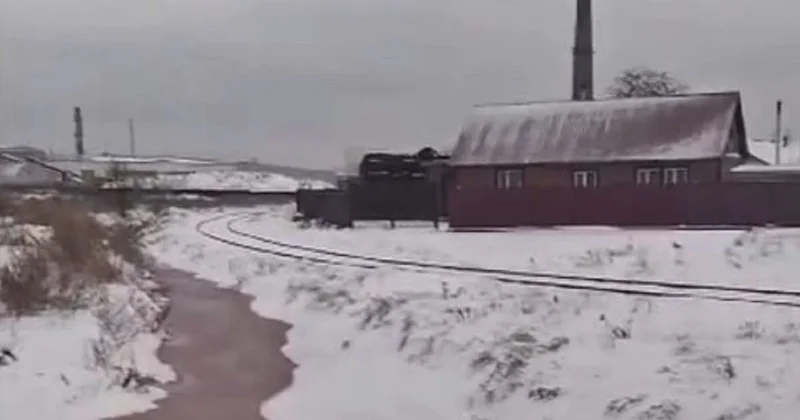 Вода окрасилась в розово красный цвет: завод оштрафовали в Акмолинской области