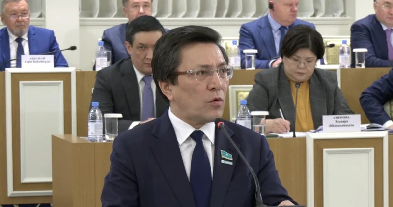 Нұртай Сабильянов: Ұлттық валютаны Конституция деңгейінде бекіту мемлекеттің қаржылық тұрақтылығының негізі